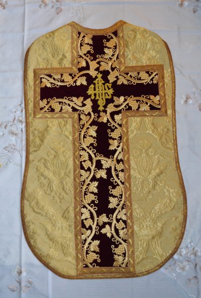 Fiddle Back Chasuble